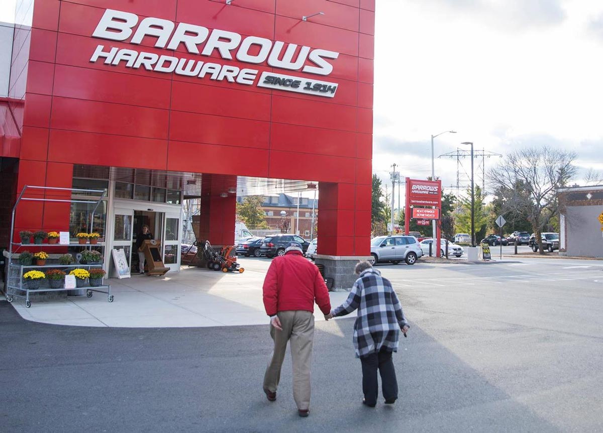 Couple walking into Barrows Hardware